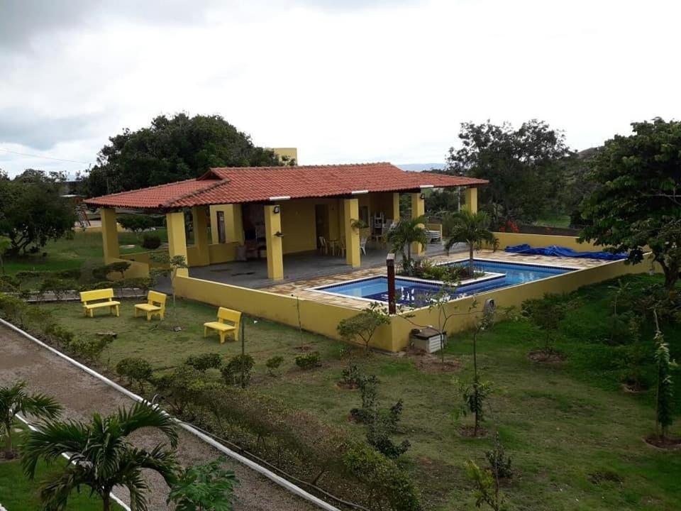 Flat Condominio Serra Negra Bezerros Exterior photo